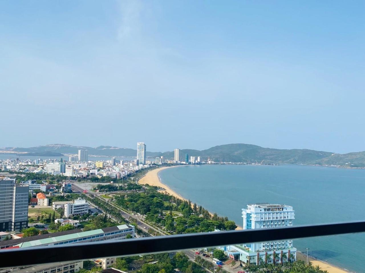 Апартаменты The Sun Beach - Flc Sea Tower Куинён Экстерьер фото
